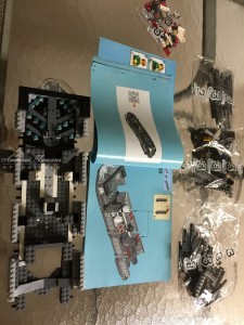 Lego Helicarrier step 1 pic 4