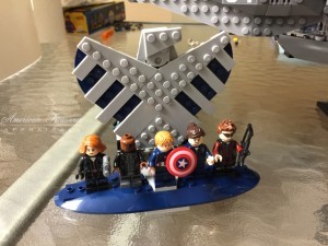 Finishing the Lego Marvel Avengers Helicarrier pic 7